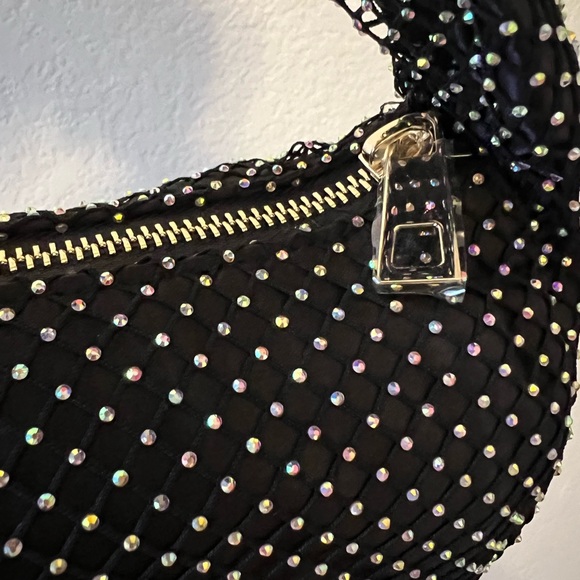 Vince Camuto Mini Bag Black Damsa Crystals on
Net Over Sateen NEW with tags! - Picture 3 of 4